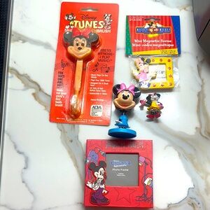 Disney Minnie Collection - Frames, Bobble Head, Figurine & Musical Toothbrush